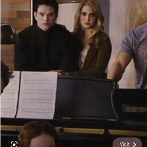 ASO ROSALIE HALE SCREEN ACCURATE J CREW CARDIGAN SIZE MEDIUM